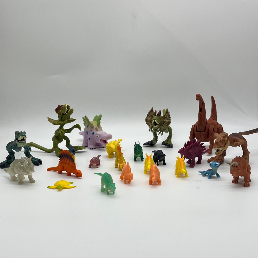 Dino Adventure Playset - Multicolor